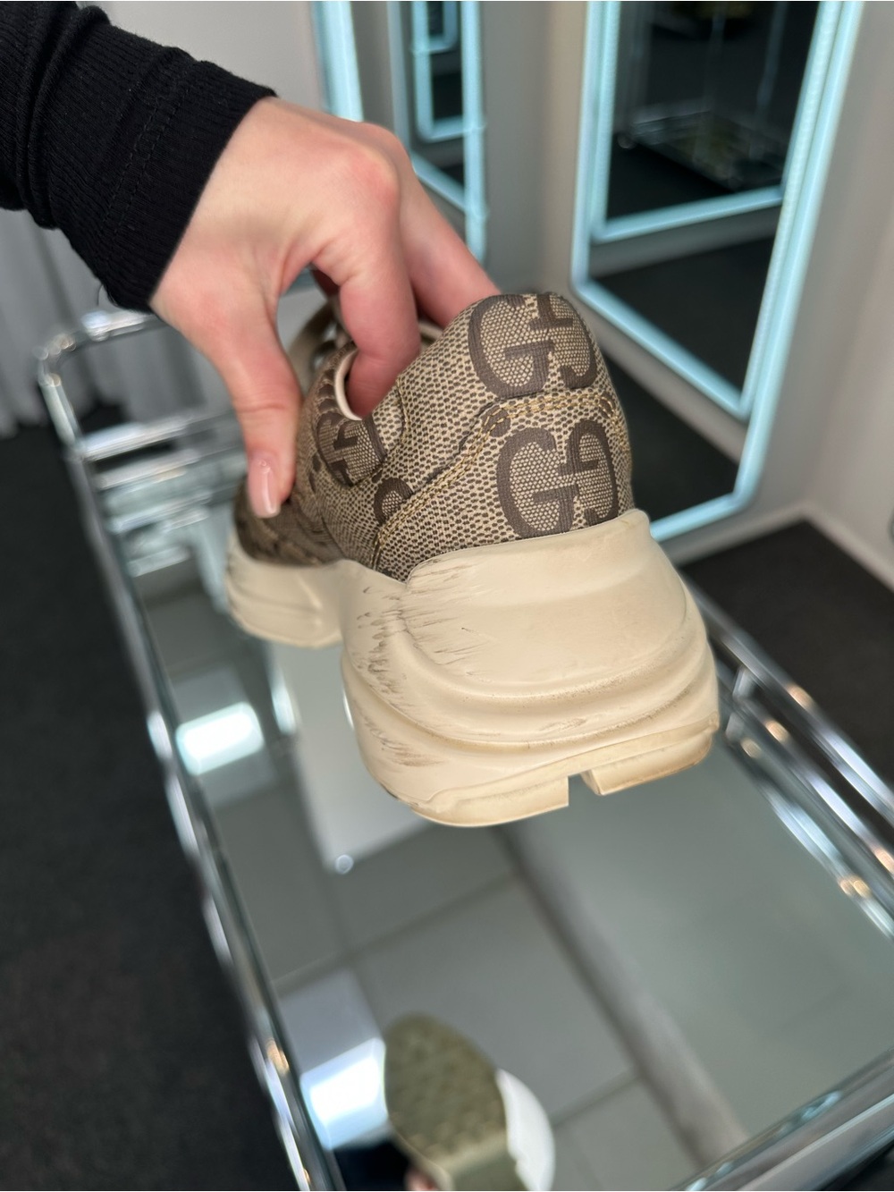 Gucci Rython Sneaker - Picture 9 of 11